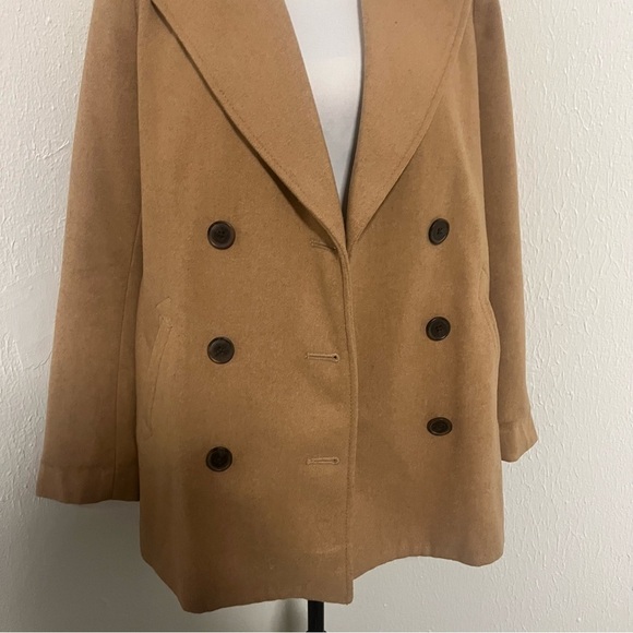 Old Navy Women’s Tan Small Peacoat Jacket Pockets 3 Buttons Trendy Wool Blend - Picture 4 of 8